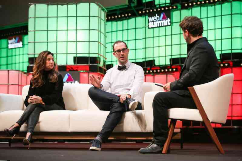 Sam Altman bị sa thải và 7 ngày quan trọng nhất với cộng đồng trí tuệ nhân tạo