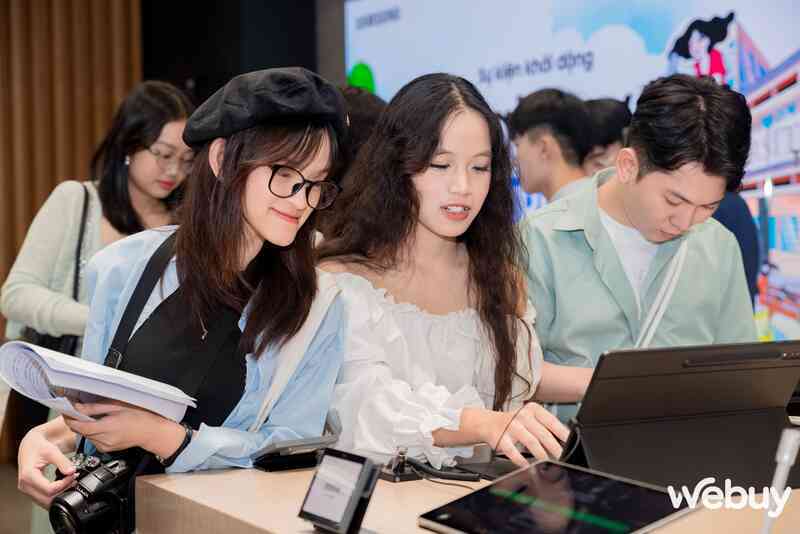 Vừa trở thành ‘bệ phóng' tài năng, Samsung còn trực tiếp trao quyền sáng tạo vào tay người dùng trẻ- Ảnh 11. Vừa trở thành ‘bệ phóng' tài năng, Samsung còn trực tiếp trao quyền sáng tạo vào tay người dùng trẻ- Ảnh 11.