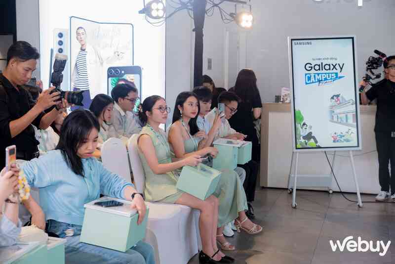 Vừa trở thành ‘bệ phóng' tài năng, Samsung còn trực tiếp trao quyền sáng tạo vào tay người dùng trẻ- Ảnh 12. Vừa trở thành ‘bệ phóng' tài năng, Samsung còn trực tiếp trao quyền sáng tạo vào tay người dùng trẻ- Ảnh 12.