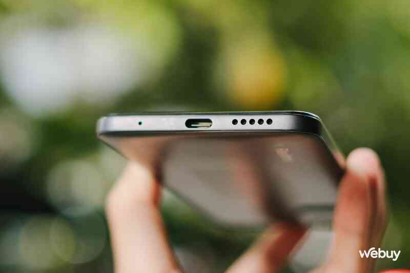 Smartphone Xiaomi giá chỉ hơn 3 triệu đồng đáng mua nhất: Màn hình AMOLED, camera 108MP, pin 5000mAh- Ảnh 11. Smartphone Xiaomi giá chỉ hơn 3 triệu đồng đáng mua nhất: Màn hình AMOLED, camera 108MP, pin 5000mAh- Ảnh 11.