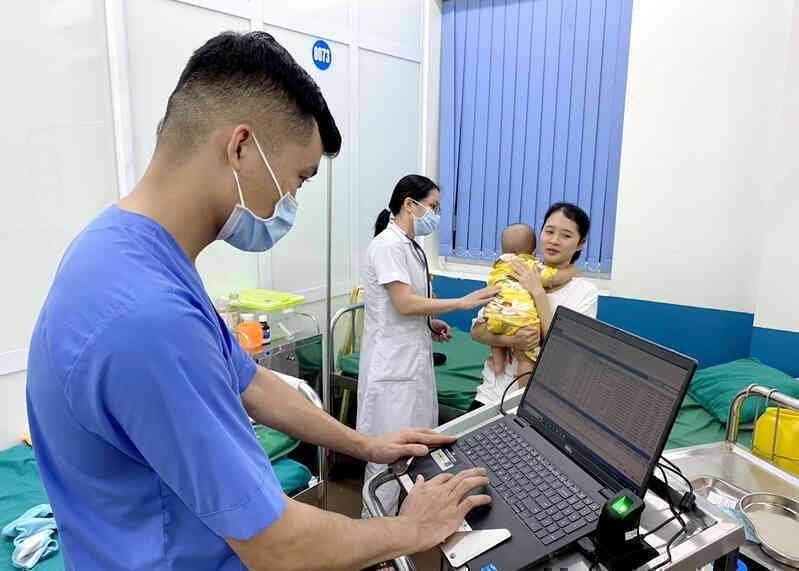 Bệnh viện chuyển đổi số hiệu quả với bệnh án điện tử