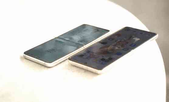 OPPO Find N3 Flip có thể “cướp” rất nhiều khách của Z Flip5 chỉ với thay đổi nhỏ này - Ảnh 6. OPPO Find N3 Flip có thể “cướp” rất nhiều khách của Z Flip5 chỉ với thay đổi nhỏ này - Ảnh 6.