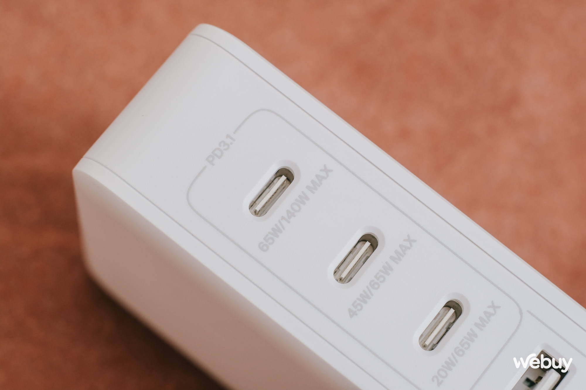 Củ sạc nhanh 140W