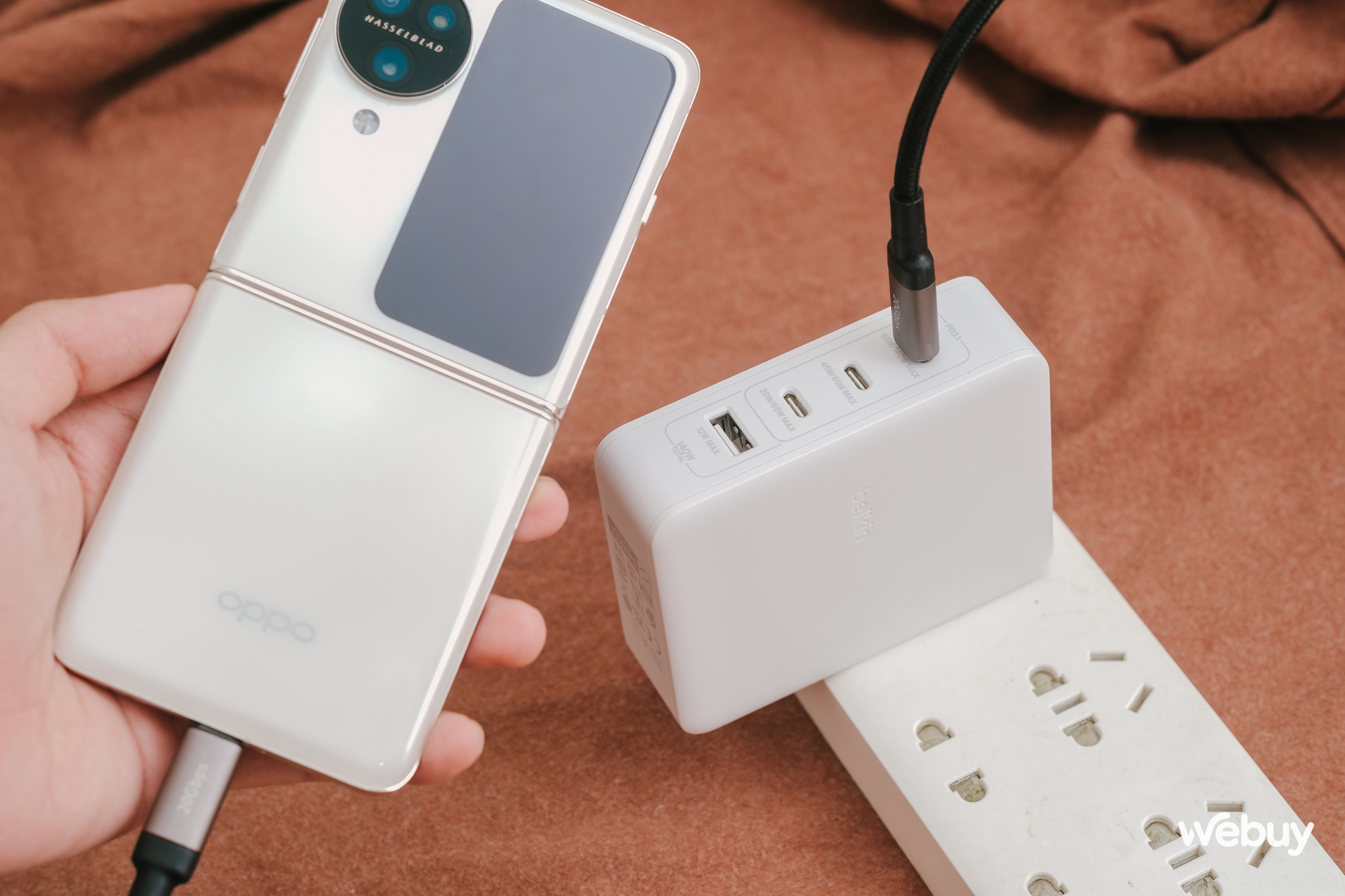 Củ sạc nhanh 140W