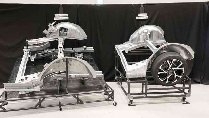 Elon Musk mang về cỗ máy lạ từ Ý, 600 robot mất việc, Toyota, Ford, Hyundai... thấy rồi vội bắt chước - Ảnh 3. Elon Musk mang về cỗ máy lạ từ Ý, 600 robot mất việc, Toyota, Ford, Hyundai... thấy rồi vội bắt chước - Ảnh 3.