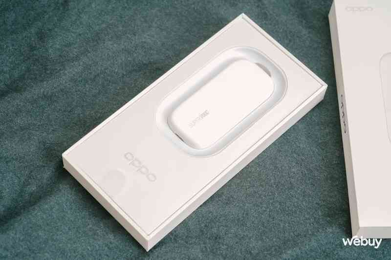 OPPO có củ sạc nhanh 50W thiết kế siêu mỏng, sạc cho cả MacBook nhưng có tiền chưa chắc đã mua được - Ảnh 2. OPPO có củ sạc nhanh 50W thiết kế siêu mỏng, sạc cho cả MacBook nhưng có tiền chưa chắc đã mua được - Ảnh 2.