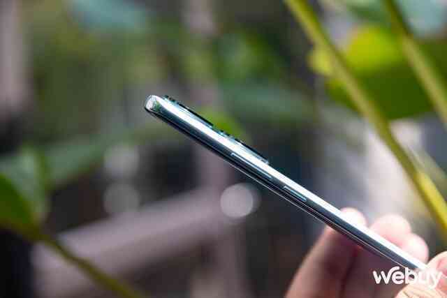 Cận cảnh Honor 90: Thiết kế không lạ nhưng vẫn cuốn, camera cực Cận cảnh Honor 90: Thiết kế không lạ nhưng vẫn cuốn, camera cực