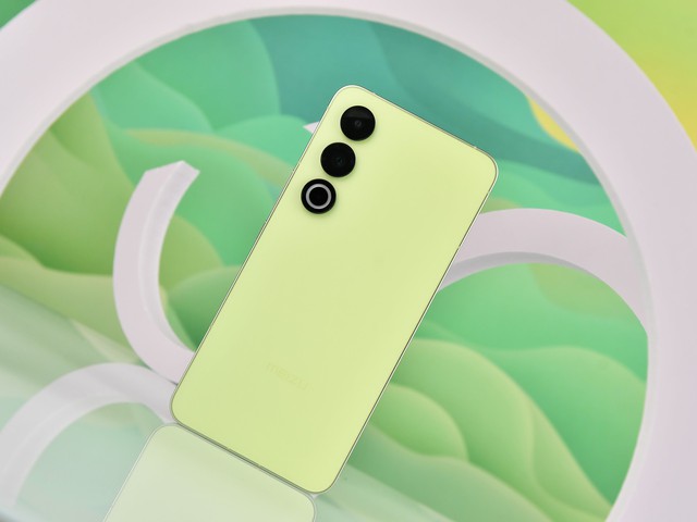 Đối thủ Xiaomi 14 ra mắt với chip Snapdragon 8 Gen 3, camera 200MP, giá chỉ hơn 11 triệu đồng- Ảnh 6.