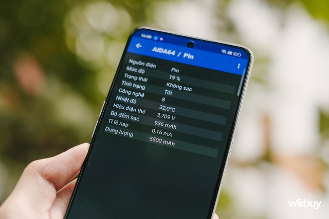 Smartphone này giá dưới 6 triệu nhưng có Snapdragon 7+ Gen 2, màn hình OLED 144Hz, RAM 12GB, sạc nhanh 100W- Ảnh 23. Smartphone này giá dưới 6 triệu nhưng có Snapdragon 7+ Gen 2, màn hình OLED 144Hz, RAM 12GB, sạc nhanh 100W- Ảnh 23.