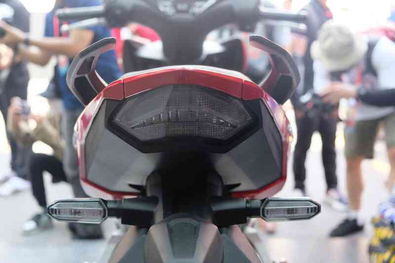 Honda Winner X 2024 ra mắt Việt Nam: Giá từ hơn 46 triệu, thêm công nghệ của xe đua đấu Exciter- Ảnh 15. Honda Winner X 2024 ra mắt Việt Nam: Giá từ hơn 46 triệu, thêm công nghệ của xe đua đấu Exciter- Ảnh 15.