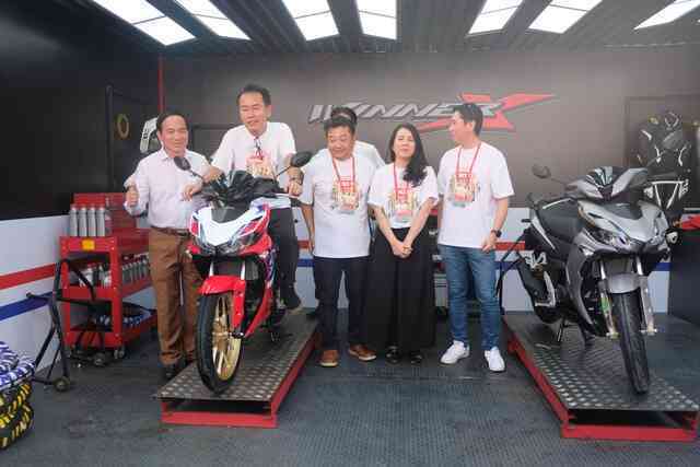 Honda Winner X 2024 ra mắt Việt Nam: Giá từ hơn 46 triệu, thêm công nghệ của xe đua đấu Exciter- Ảnh 6. Honda Winner X 2024 ra mắt Việt Nam: Giá từ hơn 46 triệu, thêm công nghệ của xe đua đấu Exciter- Ảnh 6.