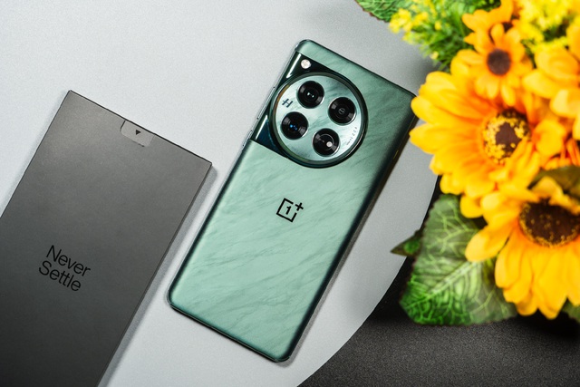 Ảnh thực tế OnePlus 12: Từng là Ảnh thực tế OnePlus 12: Từng là