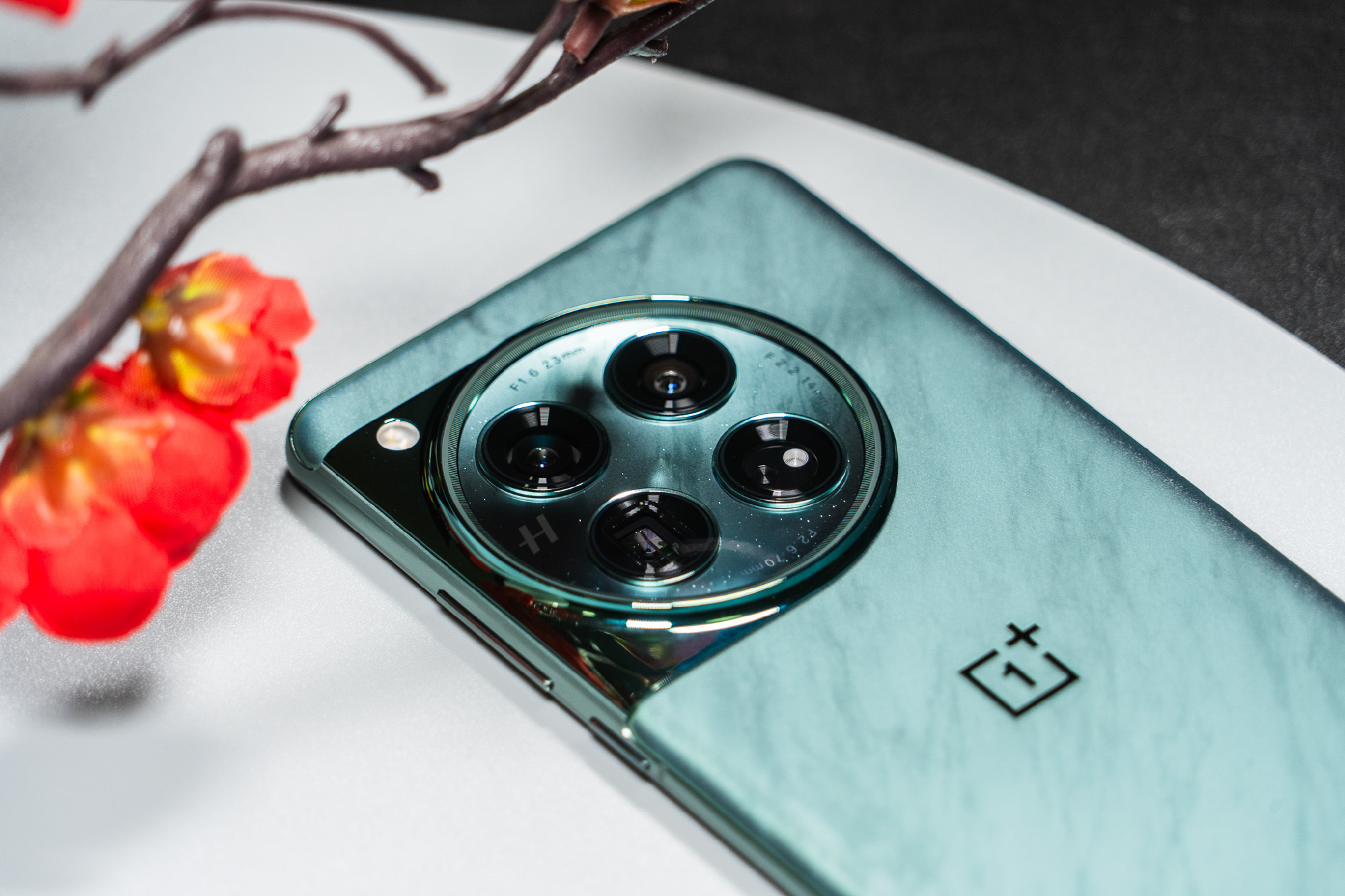 Ảnh thực tế OnePlus 12: Từng là Ảnh thực tế OnePlus 12: Từng là