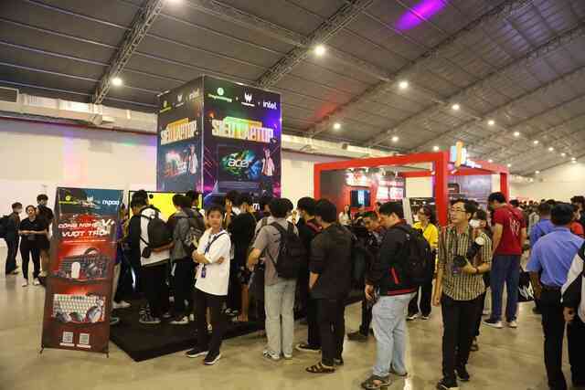 Acer tổ chức đại tiệc công nghệ Predator Fest 2023 - Reborn of The King- Ảnh 3. Acer tổ chức đại tiệc công nghệ Predator Fest 2023 - Reborn of The King- Ảnh 3.