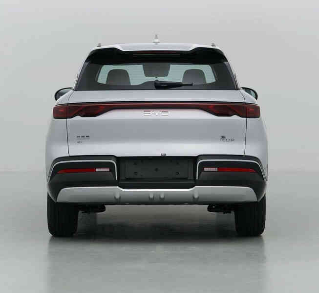 Hãng xe chuẩn bị về Việt Nam nhá hàng mẫu SUV điện mới để đấu Tesla: ngang cỡ Hyundai Creta, giá khởi điểm chưa đến 340 triệu đồng- Ảnh 3. Hãng xe chuẩn bị về Việt Nam nhá hàng mẫu SUV điện mới để đấu Tesla: ngang cỡ Hyundai Creta, giá khởi điểm chưa đến 340 triệu đồng- Ảnh 3.