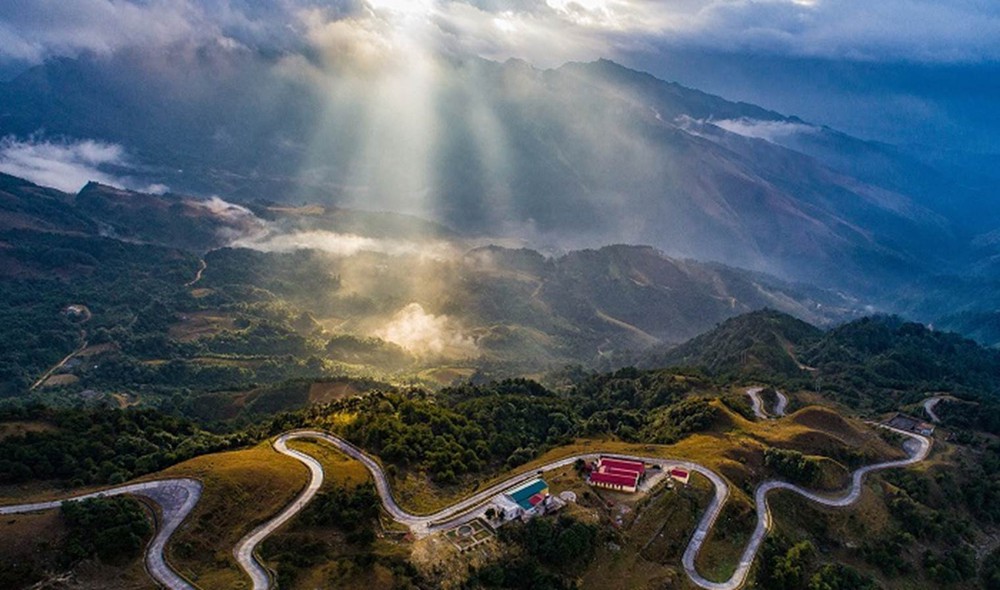 Có lúc tới -3,6 độ C, vì sao đây là nơi lạnh nhất Việt Nam chứ không phải Fansipan hay Sapa?- Ảnh 2.