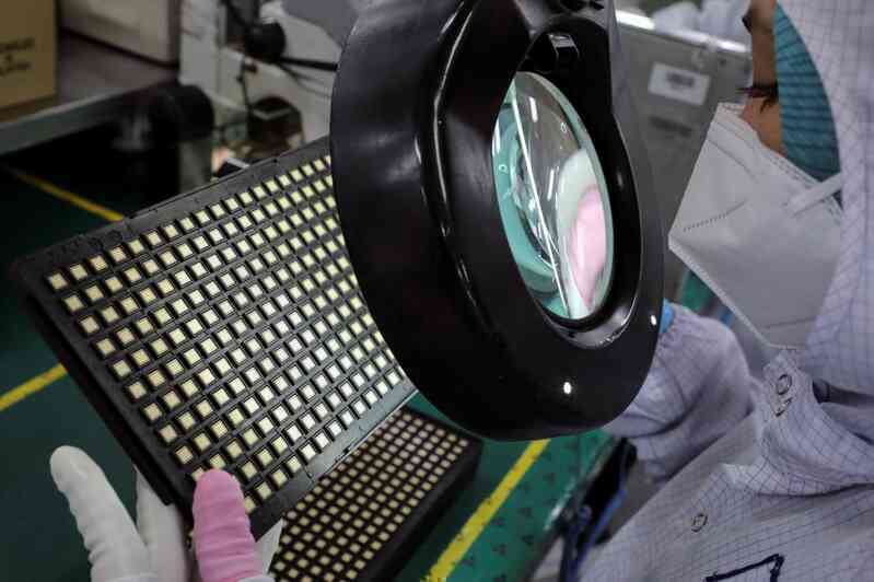 Các công ty Trung Quốc đổ xô tới Malaysia để lắp ráp chip cao cấp