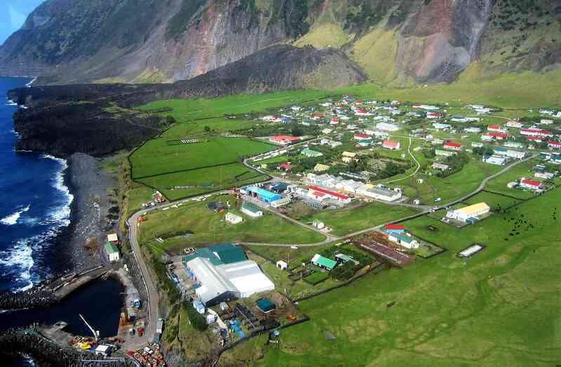 Tristan da Cunha: Khu định cư xa xôi và cô độc nhất thế giới!- Ảnh 4. Tristan da Cunha: Khu định cư xa xôi và cô độc nhất thế giới!- Ảnh 4.