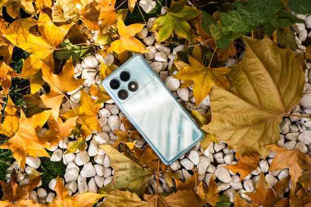 Ảnh thực tế smartphone Xiaomi có chip Snapdragon 8 Gen 3 giá rẻ nhất, màn hình sáng nhất thế giới- Ảnh 14. Ảnh thực tế smartphone Xiaomi có chip Snapdragon 8 Gen 3 giá rẻ nhất, màn hình sáng nhất thế giới- Ảnh 14.