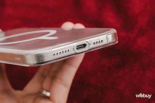 Dùng iPhone 15 Pro Max? Đây là phụ kiện nên mua ngay vì một lý do này- Ảnh 11. Dùng iPhone 15 Pro Max? Đây là phụ kiện nên mua ngay vì một lý do này- Ảnh 11.