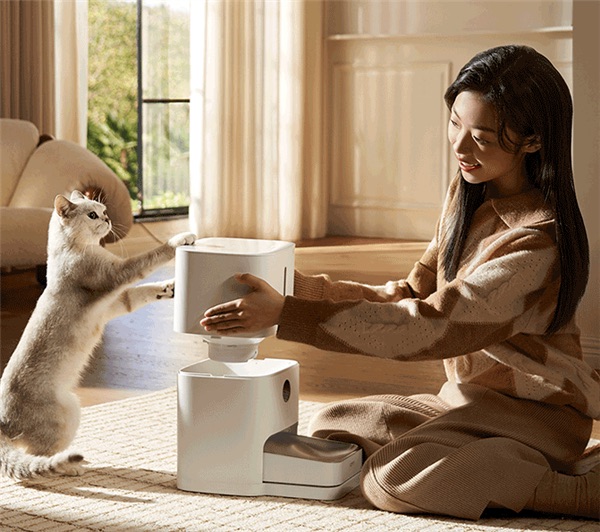 Xiaomi ra mắt máy cho thú cưng ăn tự động giá 1.4 triệu đồng: Kể cả mất điện cũng không lo chết đói- Ảnh 2. Xiaomi ra mắt máy cho thú cưng ăn tự động giá 1.4 triệu đồng: Kể cả mất điện cũng không lo chết đói- Ảnh 2.