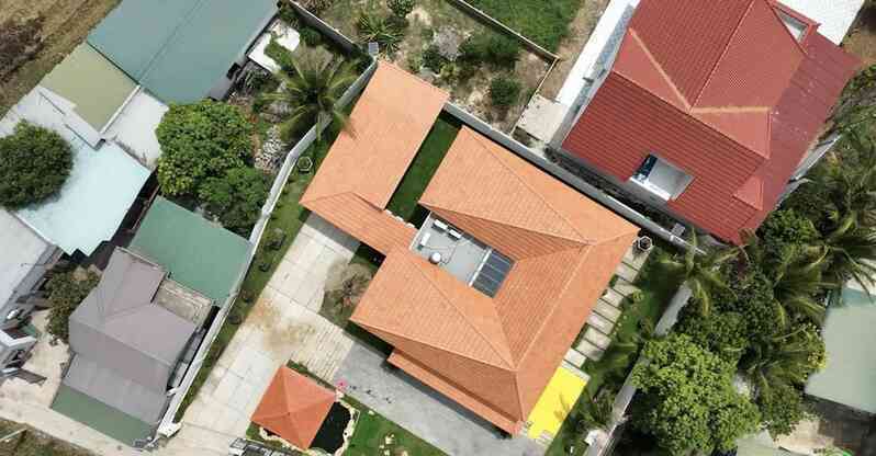 Anh công nhân lương 5 triệu bất ngờ đổi đời, vung tiền xây biệt thự 1000m2 ở Ninh Thuận- Ảnh 3.