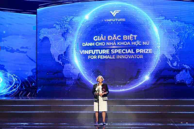 Những nhân vật lớn xuất hiện tại Lễ trao giải thưởng Khoa học Công nghệ toàn cầu VinFuture- Ảnh 7. Những nhân vật lớn xuất hiện tại Lễ trao giải thưởng Khoa học Công nghệ toàn cầu VinFuture- Ảnh 7.