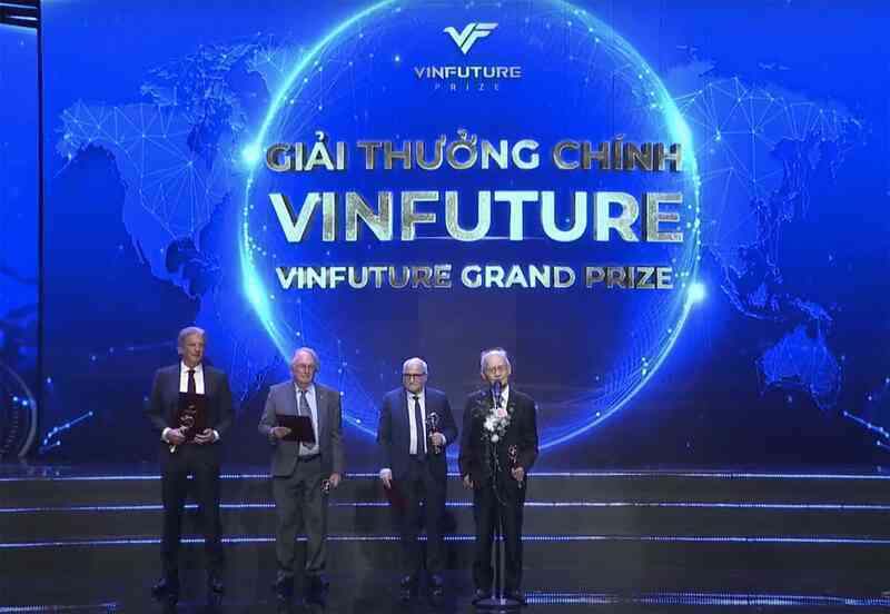 Những nhân vật lớn xuất hiện tại Lễ trao giải thưởng Khoa học Công nghệ toàn cầu VinFuture- Ảnh 8. Những nhân vật lớn xuất hiện tại Lễ trao giải thưởng Khoa học Công nghệ toàn cầu VinFuture- Ảnh 8.