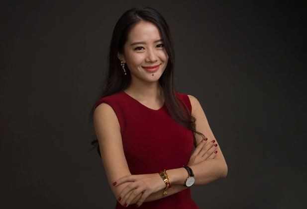 ‘Nữ hoàng tiền số' kín tiếng tại Binance: Hậu phương vững chắc của CZ, quyền lực thứ 2 chỉ sau chồng- Ảnh 2. ‘Nữ hoàng tiền số' kín tiếng tại Binance: Hậu phương vững chắc của CZ, quyền lực thứ 2 chỉ sau chồng- Ảnh 2.