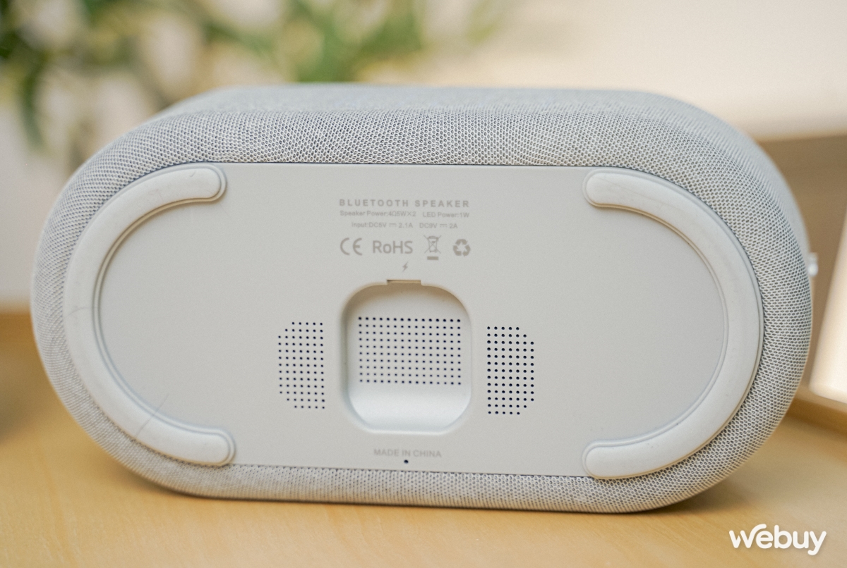 Trên tay loa OPPO Olike S2: Quà tặng mà quá “chất”, kết hợp thêm đèn, đồng hồ, đài FM và chân đế điện thoại - Ảnh 9.