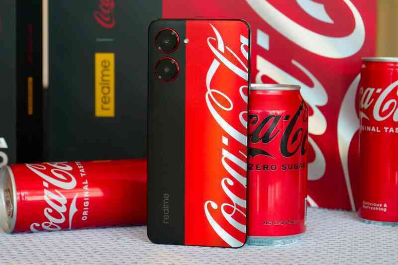 Ra mắt điện thoại Coca-Cola, giá chỉ 5,9 triệu đồng
