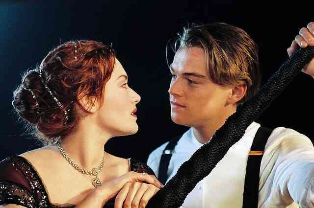 Hoá ra Titanic còn có 1 cái kết khác: Sến sẩm thế nào mà sẽ khiến phim thành thảm họa?