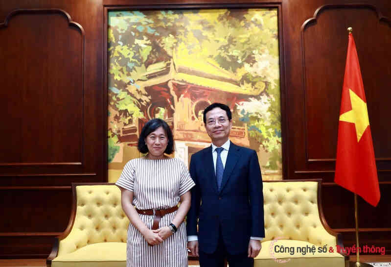 Bộ trưởng Nguyễn Mạnh Hùng tiếp Trưởng đại diện Thương mại Hoa Kỳ
