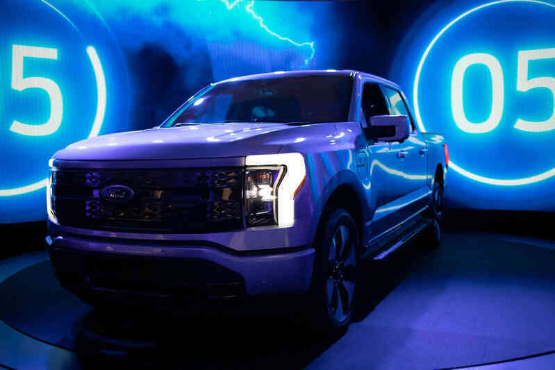 Ford bất ngờ bứt tốc trong cuộc đua xe điện: Tuyên bố tạo ra loại pin rẻ nhất nước Mỹ, đặc biệt bền và rất hiệu quả khi sạc nhanh
