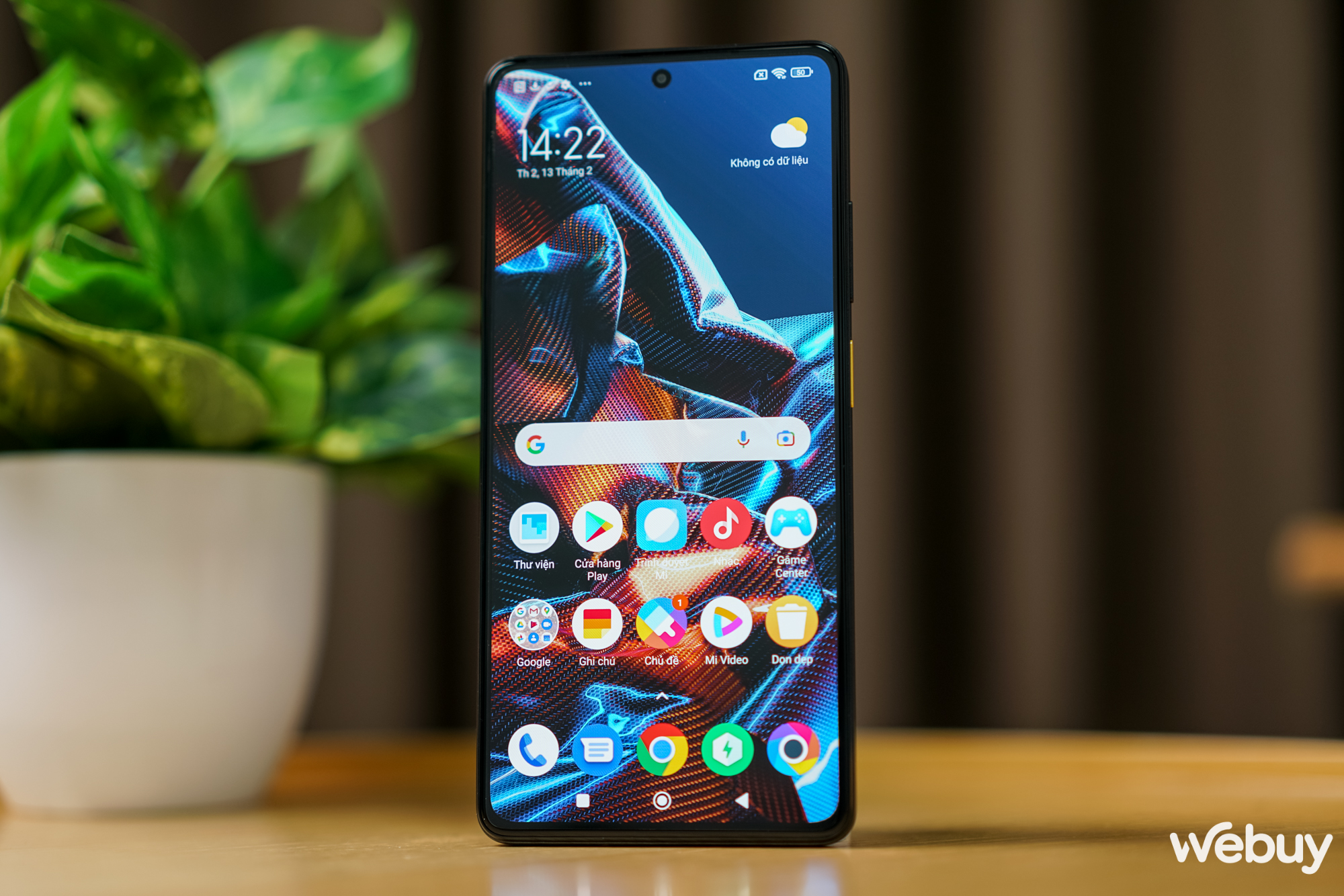 Mở hộp POCO X5 Pro tại Việt Nam: Tông vàng đen lạ mắt, màn hình 120Hz và camera 108MP - Ảnh 7. Mở hộp POCO X5 Pro tại Việt Nam: Tông vàng đen lạ mắt, màn hình 120Hz và camera 108MP - Ảnh 7.