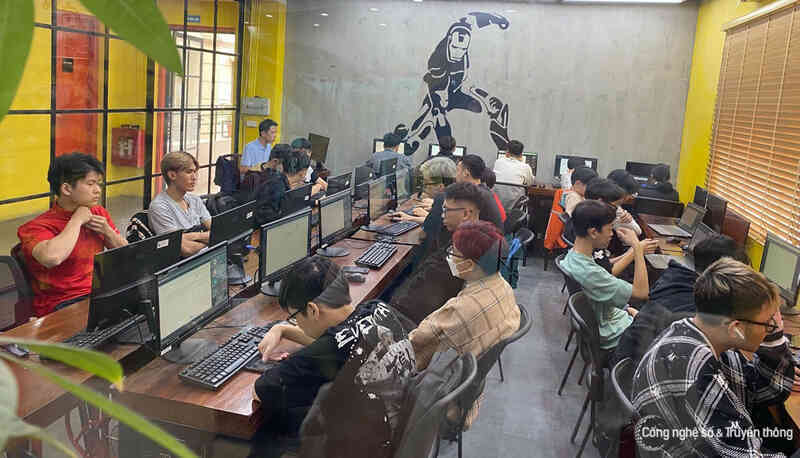 Các công cụ mạnh như ChatGPT buộc người dùng phải “nâng cấp” bản thân