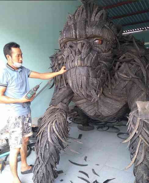 Gặp chủ nhân King Kong làm từ lốp xe đang gây bão MXH: 'Có lúc tự ngồi cắt lốp thấy rảnh thiệt' - Ảnh 6.
