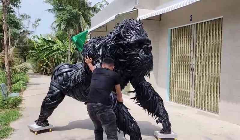 Gặp chủ nhân King Kong làm từ lốp xe đang gây bão MXH: 'Có lúc tự ngồi cắt lốp thấy rảnh thiệt' - Ảnh 7.