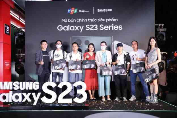 FPT Shop mở bán Galaxy S23 Series sớm bậc nhất tại Việt Nam - Ảnh 5. FPT Shop mở bán Galaxy S23 Series sớm bậc nhất tại Việt Nam - Ảnh 5.