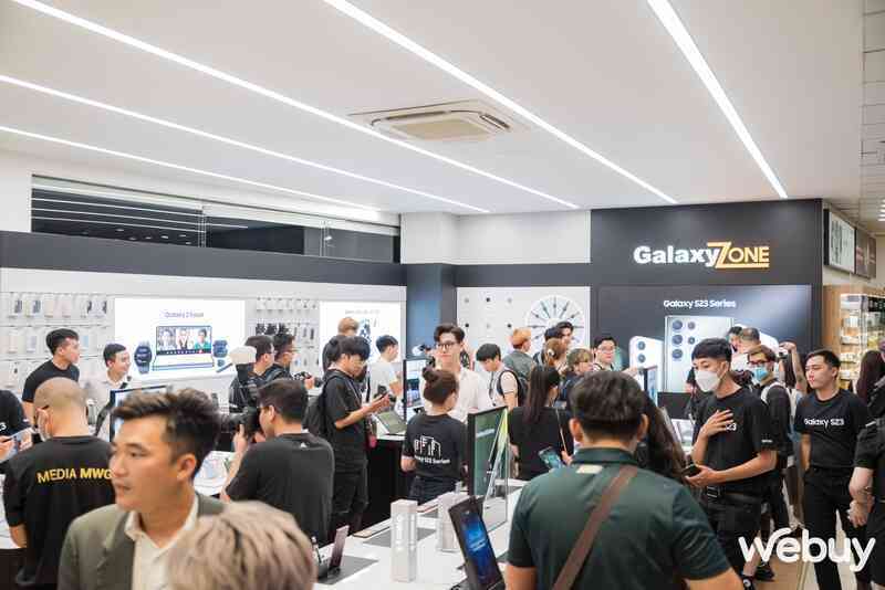 &quot;Độc lạ&quot; Samfan, bảo vợ điện thoại đang dùng đã hư thế là được mua luôn Galaxy S23 Ultra - Ảnh 4.