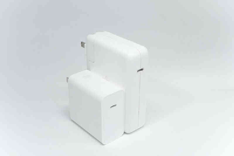 Điện thoại sạc nhanh 240W chuẩn bị lên kệ tại Việt Nam - Ảnh 5. Điện thoại sạc nhanh 240W chuẩn bị lên kệ tại Việt Nam - Ảnh 5.