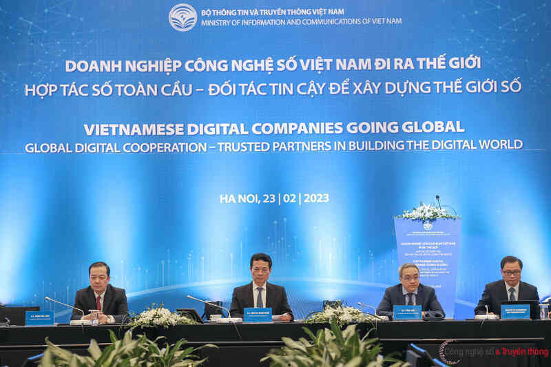 Doanh nghiệp công nghệ hãy mang tri thức, công nghệ Việt Nam đi “mở cõi”