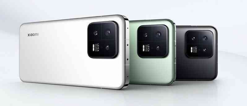 Xiaomi 13 và 13 Pro lên kệ tại Việt Nam: Giá từ 22,9 triệu, tặng nhiều quà khủng