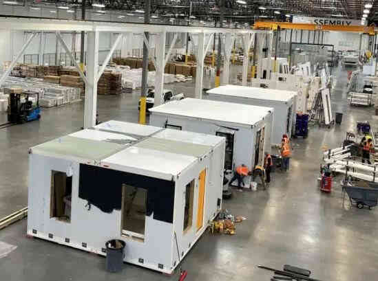 Startup lừa cả Elon Musk: Nổ tạo ra cách mạng nhà siêu nhỏ, nhận 100 triệu USD đặt cọc nhưng mỗi ngày chỉ lắp 2 chiếc, lãnh đạo bị tố che giấu tài sản - Ảnh 4. Startup lừa cả Elon Musk: Nổ tạo ra cách mạng nhà siêu nhỏ, nhận 100 triệu USD đặt cọc nhưng mỗi ngày chỉ lắp 2 chiếc, lãnh đạo bị tố che giấu tài sản - Ảnh 4.