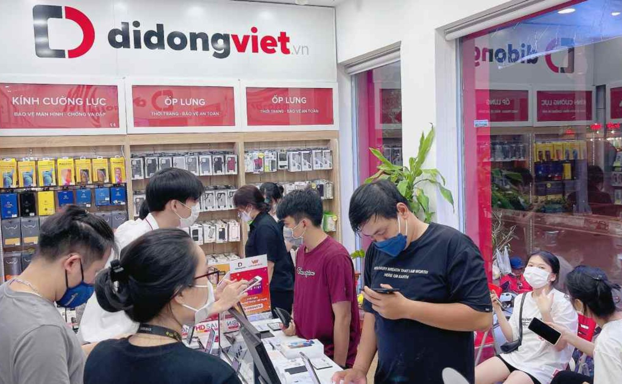 Có nên mua Samsung Galaxy S23 Ultra vì chip khủng, camera 200 chấm? - Ảnh 5.