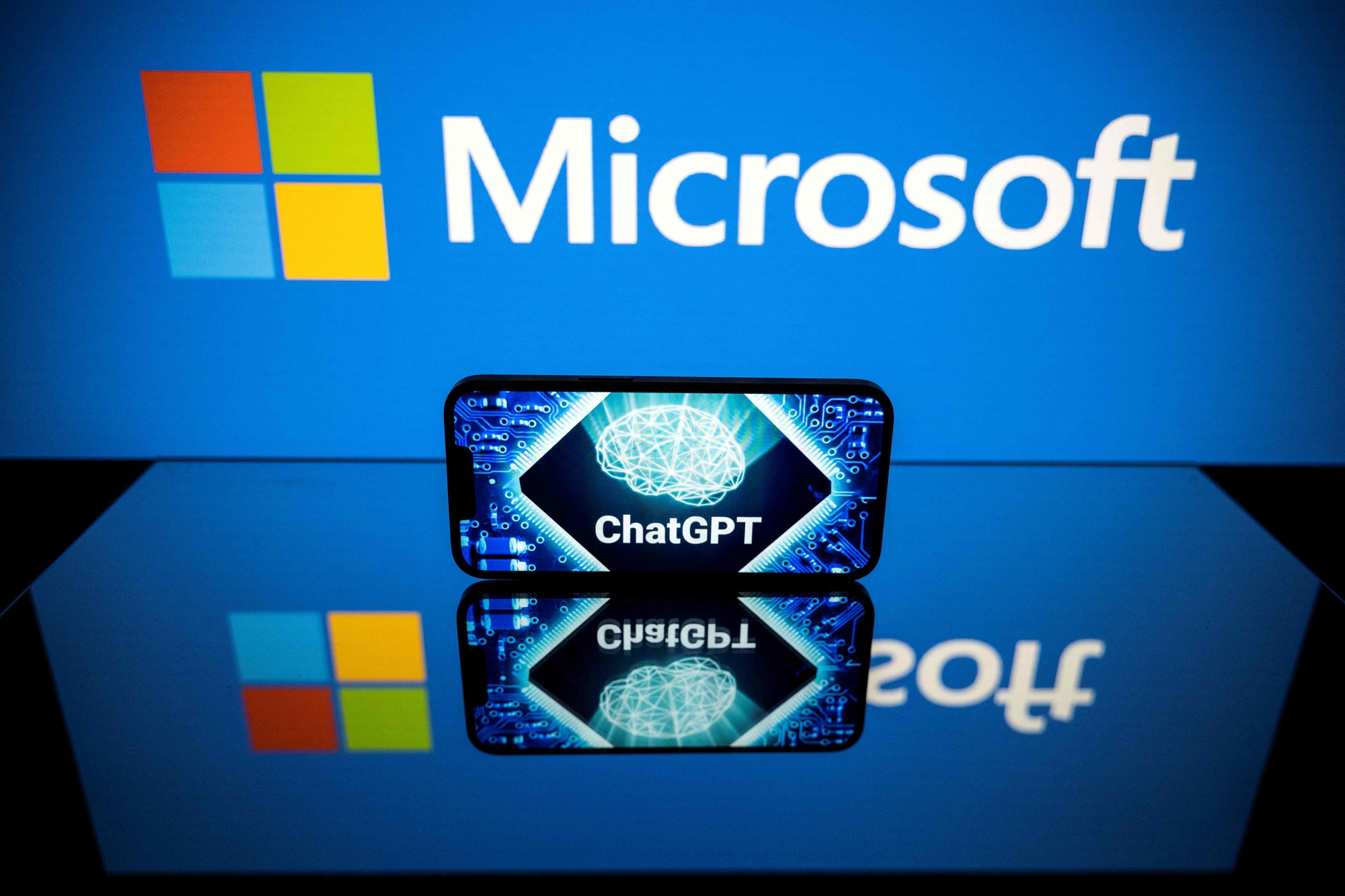 Nhờ chatbot Bing mới của Microsoft viết hộ thư xin việc, câu trả lời đầy bất ngờ khiến người dùng phải nể phục