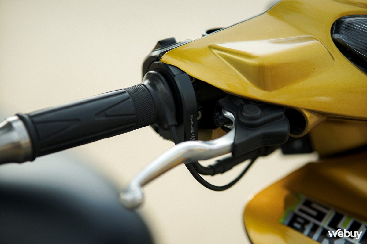 ‘Tôi chi 80 triệu tự tay độ Yamaha Mio, chạy 10 năm vẫn ‘bốc’, độ phanh cả tháng mới hài lòng’ - Ảnh 6. ‘Tôi chi 80 triệu tự tay độ Yamaha Mio, chạy 10 năm vẫn ‘bốc’, độ phanh cả tháng mới hài lòng’ - Ảnh 6.