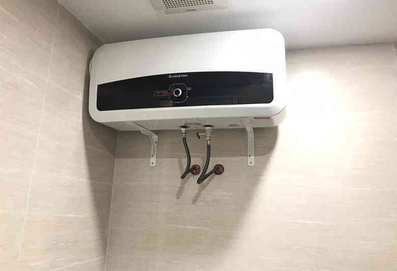 4 loại phích cắm là cỗ máy ngốn điện ngay cả khi đã tắt: Dùng xong không rút chẳng khác nào ném tiền qua cửa sổ - Ảnh 2. 4 loại phích cắm là cỗ máy ngốn điện ngay cả khi đã tắt: Dùng xong không rút chẳng khác nào ném tiền qua cửa sổ - Ảnh 2.