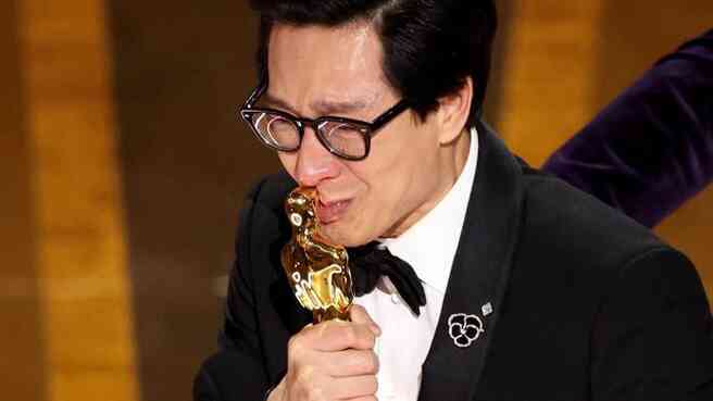 Chân dung sao gốc Việt vừa đoạt giải Oscar: Bị thất sủng suốt 30 năm, từng sánh vai cùng Trương Ngọc Ánh nhưng không được khán giả 'nhớ mặt chỉ tên'