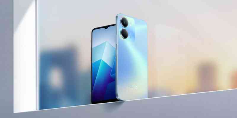 Ra mắt iQOO Z7i 5G: Smartphone đầu tiên trang bị chip Dimensity 6020, giá chỉ hơn 3 triệu đồng - Ảnh 2. Ra mắt iQOO Z7i 5G: Smartphone đầu tiên trang bị chip Dimensity 6020, giá chỉ hơn 3 triệu đồng - Ảnh 2.